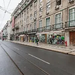 Upscale & Trendy Flat In The Center