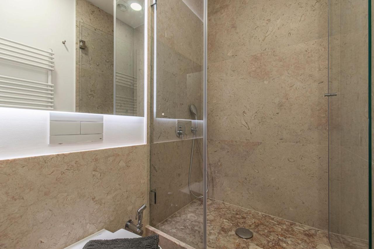 Lejlighed Upscale & Trendy Flat In The Center